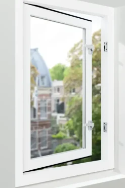 AXA Raamsluiting design met nok links aluminium