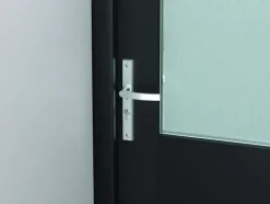 AXA veiligheidsbeslag Edge achterdeur aluminium smal schild met SKG 3-sterren 72 mm