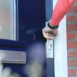 AXA veiligheidsbeslag Edge voordeur aluminium langschild met SKG 3-sterren 55 mm