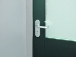 AXA veiligheidsbeslag Oval achterdeur aluminium kortschild met SKG 3-sterren 52 mm