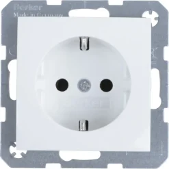 Berker S.1 Enkel Geaard Stopcontact Wit