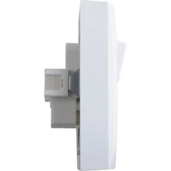 Berker S.1 Geaard Stopcontact met Wisselschakelaar Wit