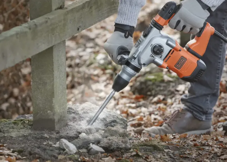 BLACK+DECKER Boorhamer BEHS03K-QS
