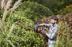 BLACK+DECKER elektrische heggenschaar BEHTS401