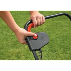 BLACK+DECKER ontmosser GD300-QS
