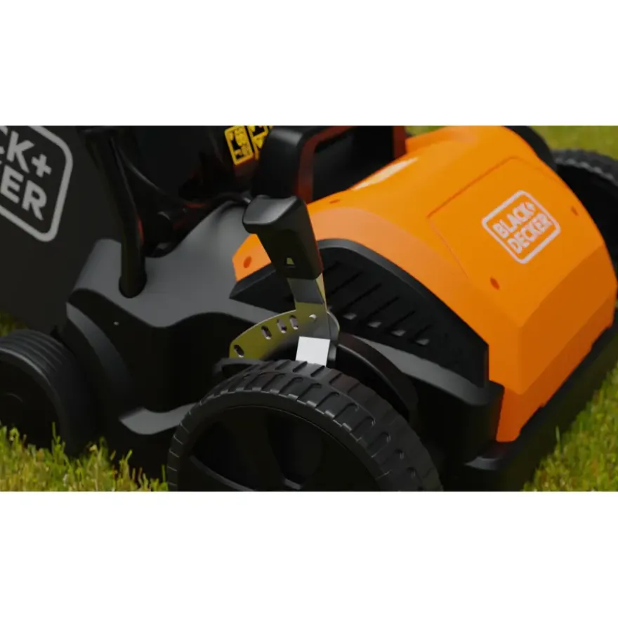 Black+Decker verticuteermachine 32cm BEOEP320-QS