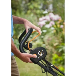 Black+Decker verticuteermachine 32cm BEOEP320-QS