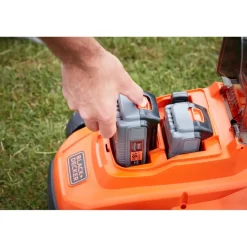 BLACK+DECKER 2x18V grasmaaier BCMW33184L2-QW 33 cm incl. twee 4,0 Ah accu's