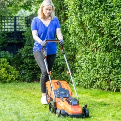 BLACK+DECKER 2x18V grasmaaier BCMW33184L2-QW 33 cm incl. twee 4,0 Ah accu's