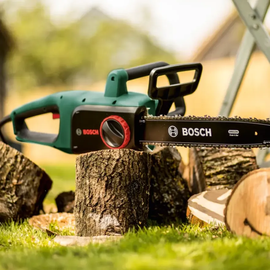 Bosch kettingzaag UniversalChain 35 incl. tweede ketting