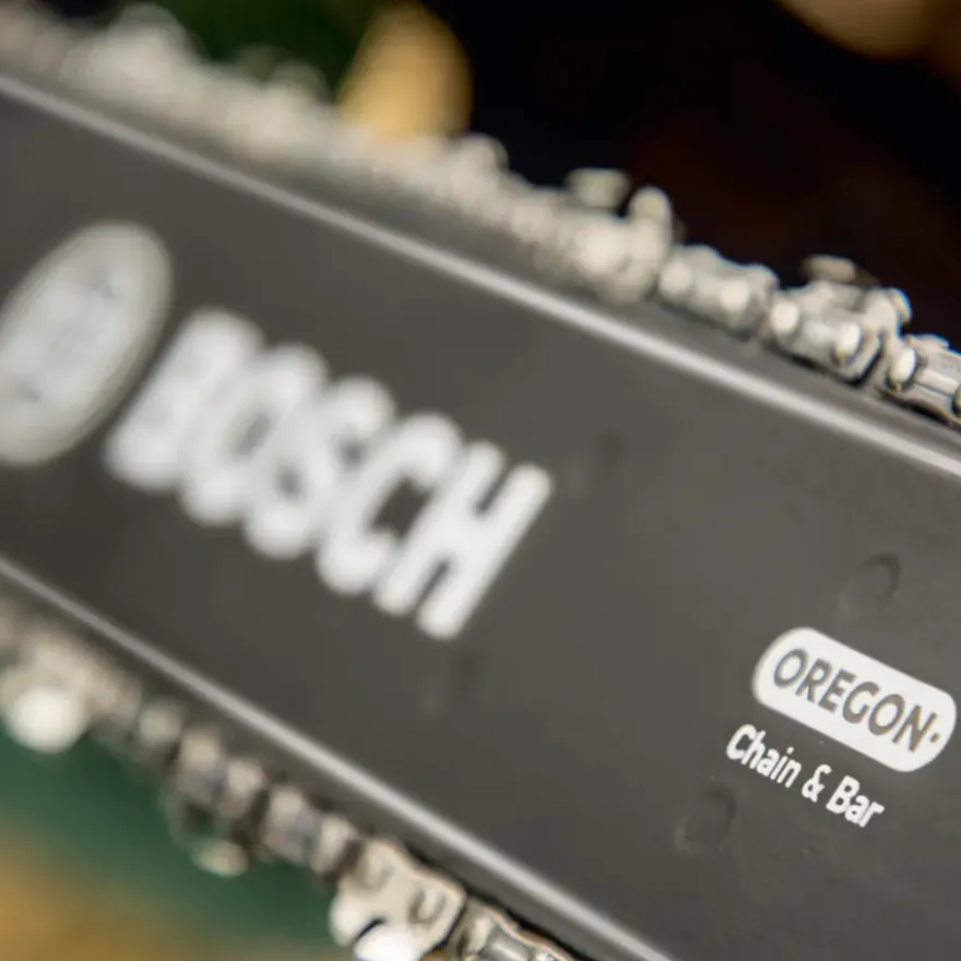 Bosch kettingzaag UniversalChain 35 incl. tweede ketting