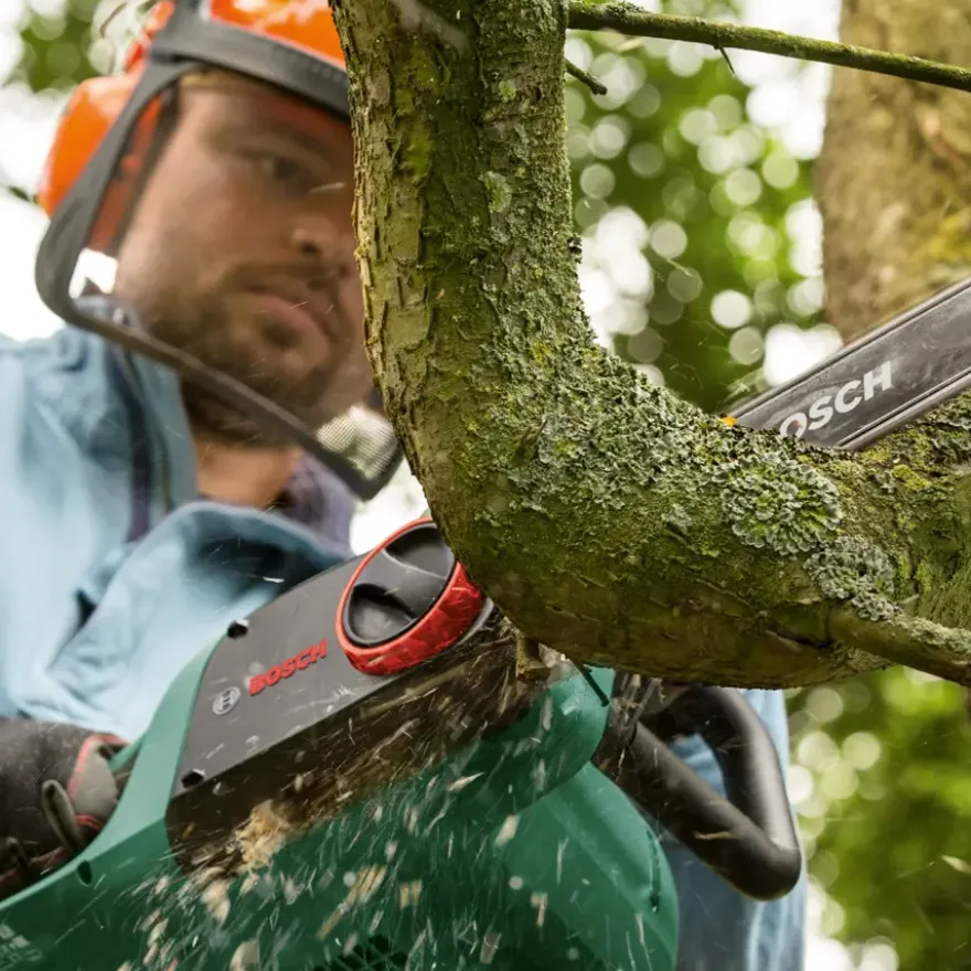Bosch kettingzaag UniversalChain 35 incl. tweede ketting