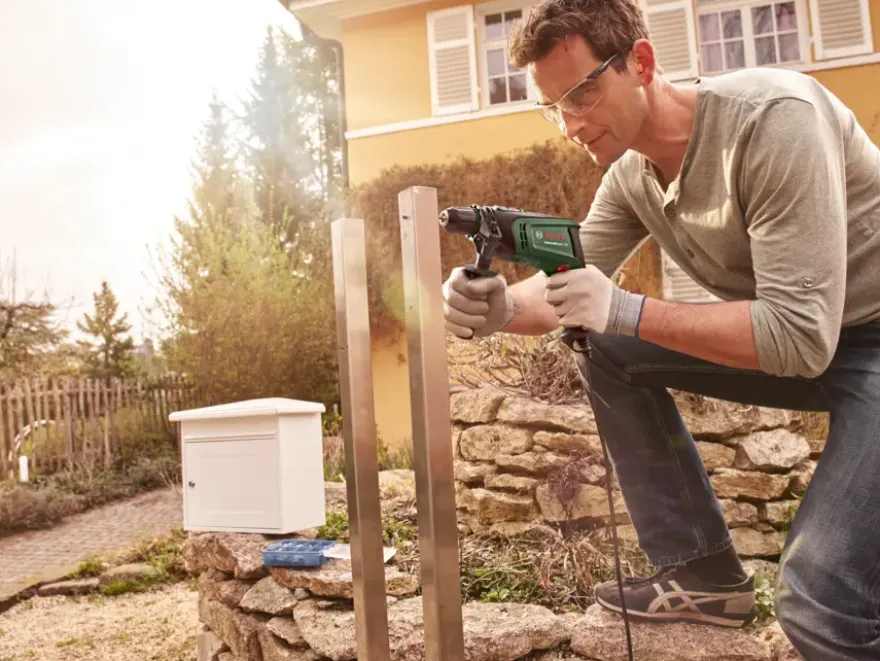 Bosch klopboormachine UniversalImpact 730W
