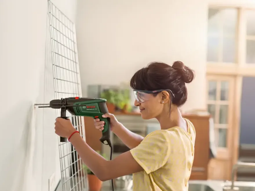 Bosch klopboormachine UniversalImpact 730W
