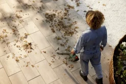 Bosch 18V bladblazer UniversalLeafBlower (zonder accu)