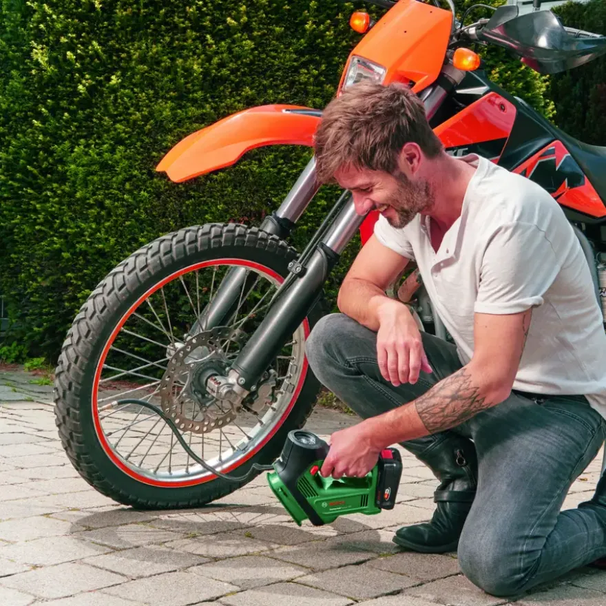 Bosch 18V luchtpomp UniversalPump (zonder accu)