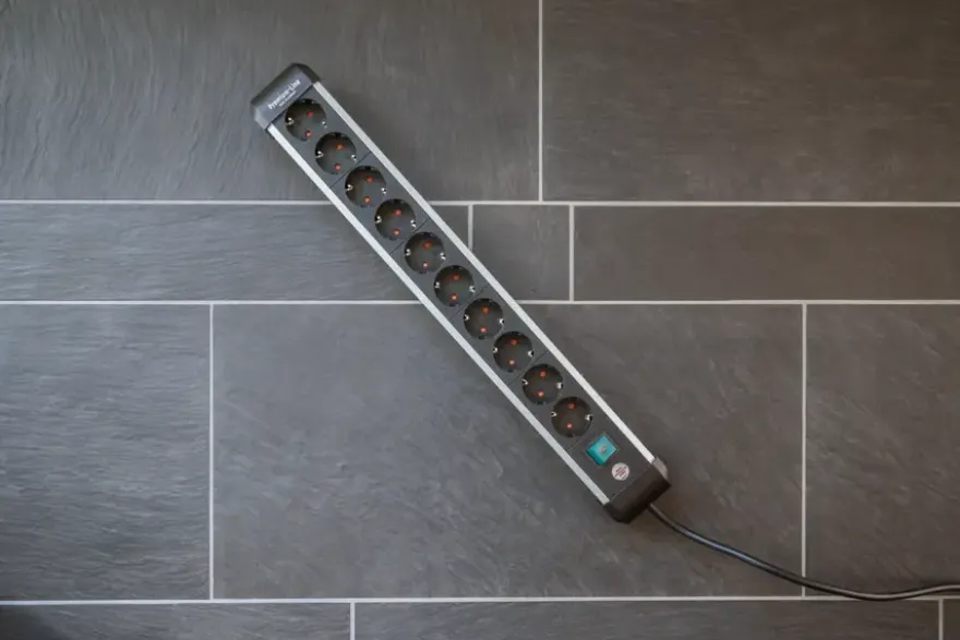 Brennenstuhl Premium-Alu-Line stekkerdoos 10-voudig met schakelaar aluminium 3 Meter