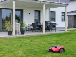 Einhell 18V robotmaaier FREELEXO CAM PLUS 600 (Incl. 4.0 Ah accu + oplader)
