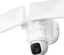 Eufy E30 solocam floodlight