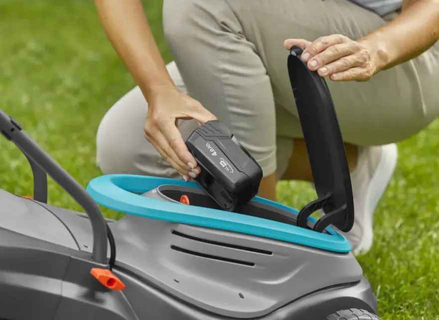 Gardena 18V grasmaaier Powermax P4A 32cm (P4A) incl. 4.0Ah accu + lader