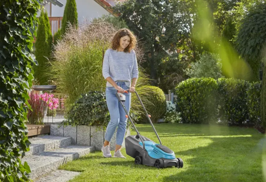 Gardena 18V grasmaaier Powermax P4A 30cm incl. 4.0Ah accu + lader