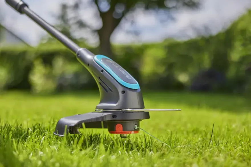 Gardena 18V grastrimmer PowerTrim 30 cm incl. 2.0Ah accu + lader