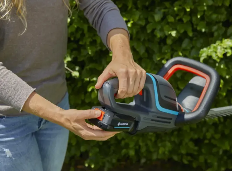 Gardena 18V heggenschaar ComfortCut 60 cm incl. accu + lader