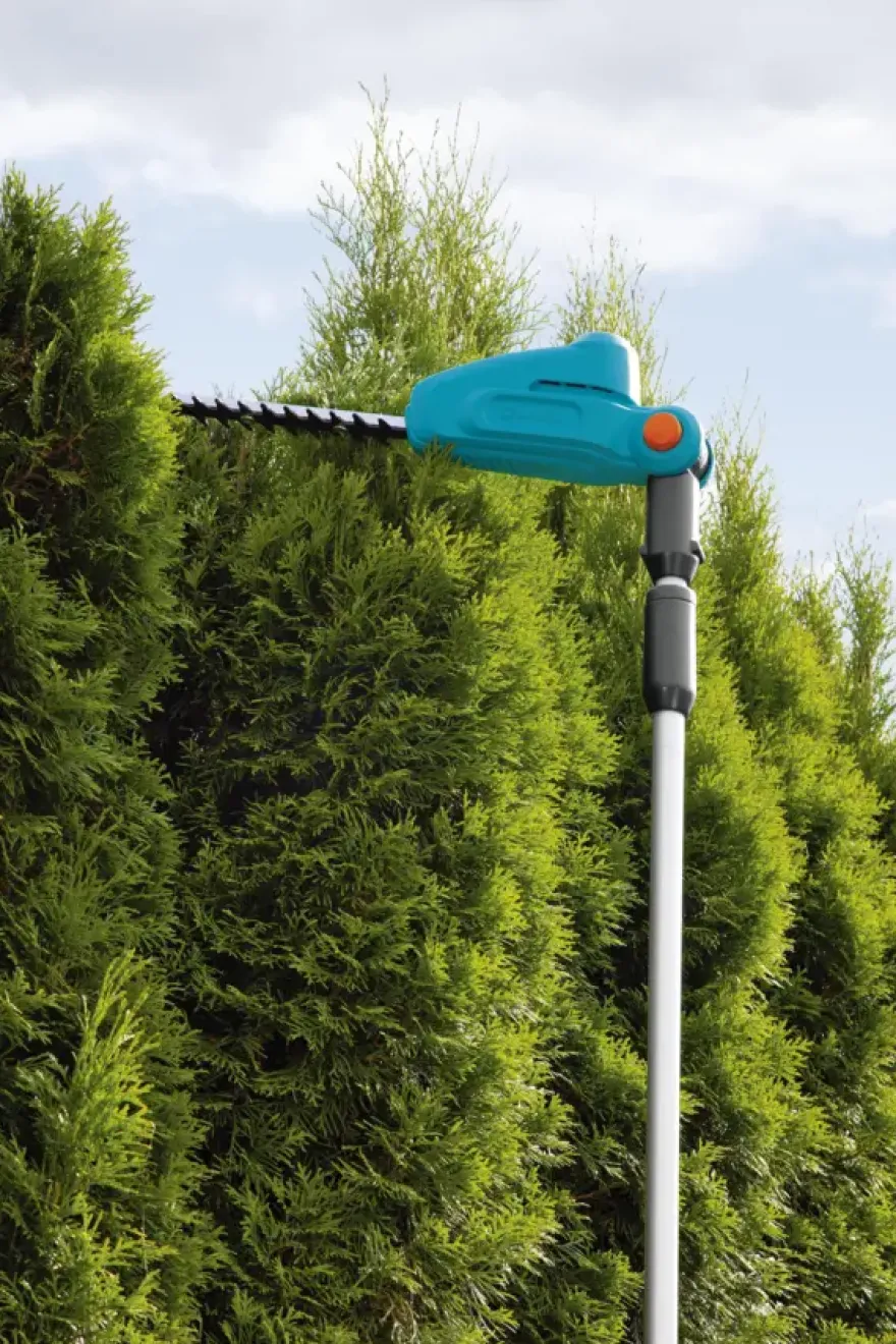Gardena 18V heggenschaar telescopisch THS 42 cm incl. accu + lader