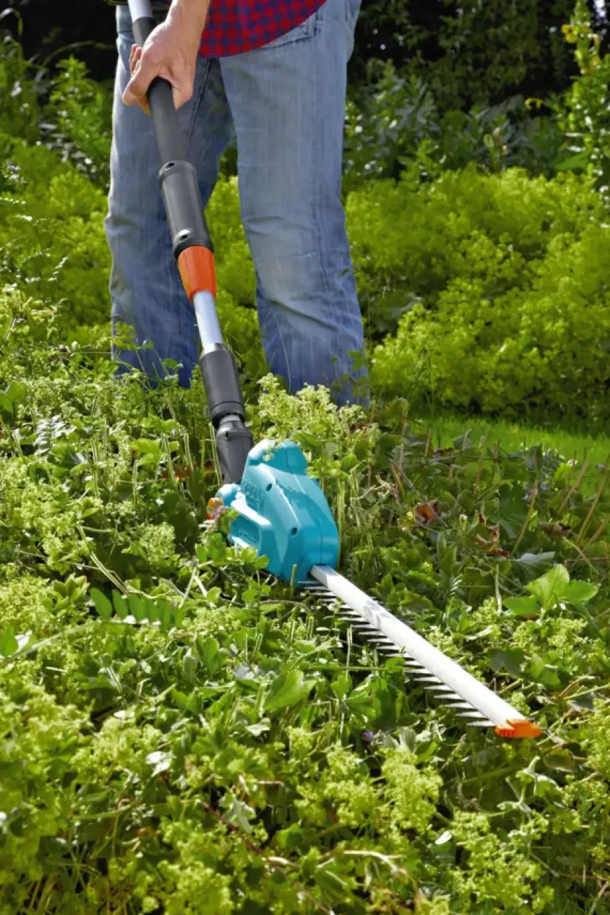 Gardena 18V heggenschaar telescopisch THS 42 cm incl. accu + lader