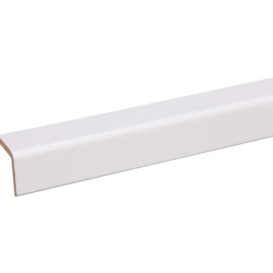 Hoeklat MDF 27x27 mm lengte 260 cm gegrond