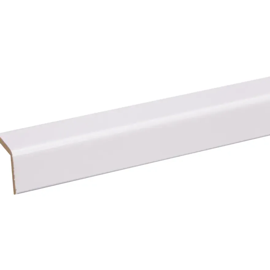Hoeklat MDF zelfklevend 27x27 mm lengte 260 cm gegrond