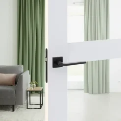 Karwei deurkruk set Enzo vierkant rozet zwart aluminium