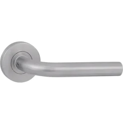 Karwei deurkruk set Henry rond rozet RVS