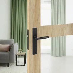 Karwei deurkruk set Lopes recht blind schild zwart messing