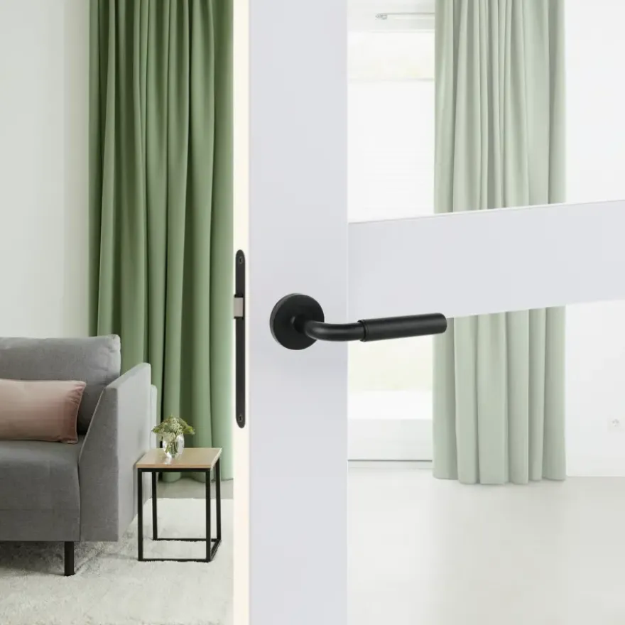 Karwei deurkruk set Roy rond rozet zwart RVS