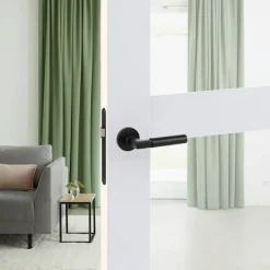 Karwei deurkruk set Stefano rond rozet zwart aluminium