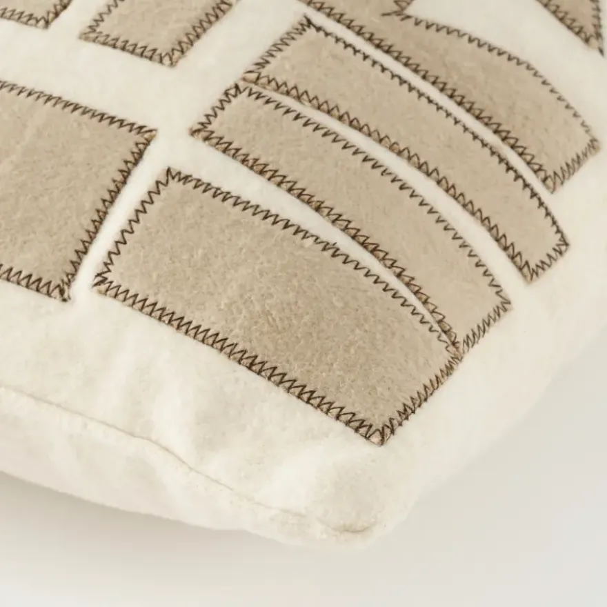 Kussen graphic beige - l55xb35xh10cm