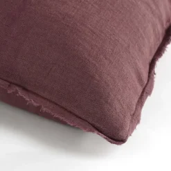 Kussen ruffled bordeaux 35 x 25 cm