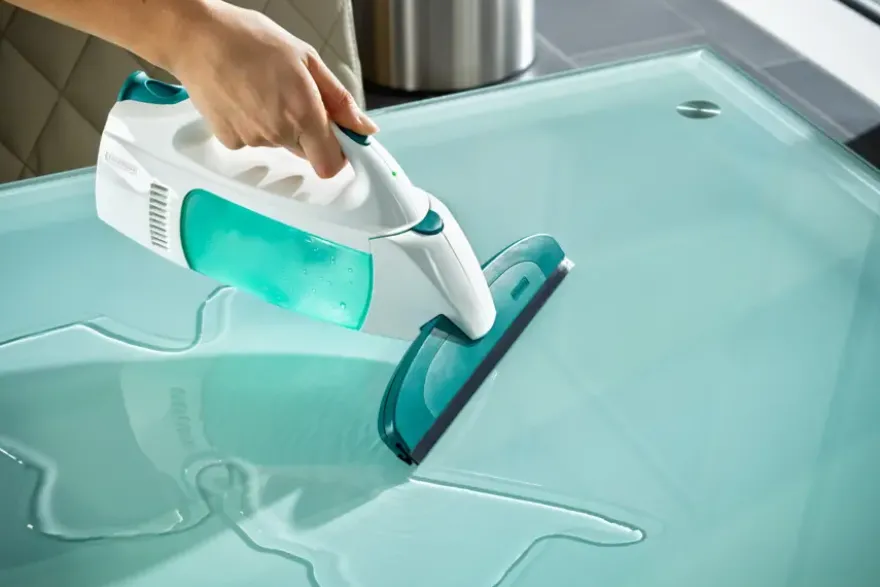 Leifheit Dry & Clean raamwisser met zuig- en click system