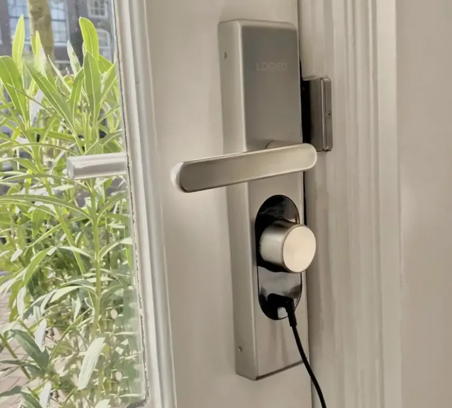 LOQED voedingskit voor slim deurslot Touch Smart Lock