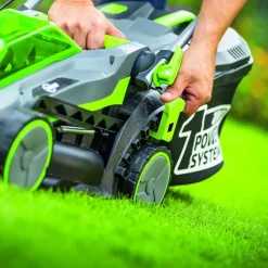 LUX 20V grasmaaier 33cm (incl. 4.0Ah accu + lader)