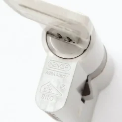 Nemef veiligheidscilinder NF4 met keersleutel 30/30 mm SKG 3-sterren gelijksluitend (2 stuks)