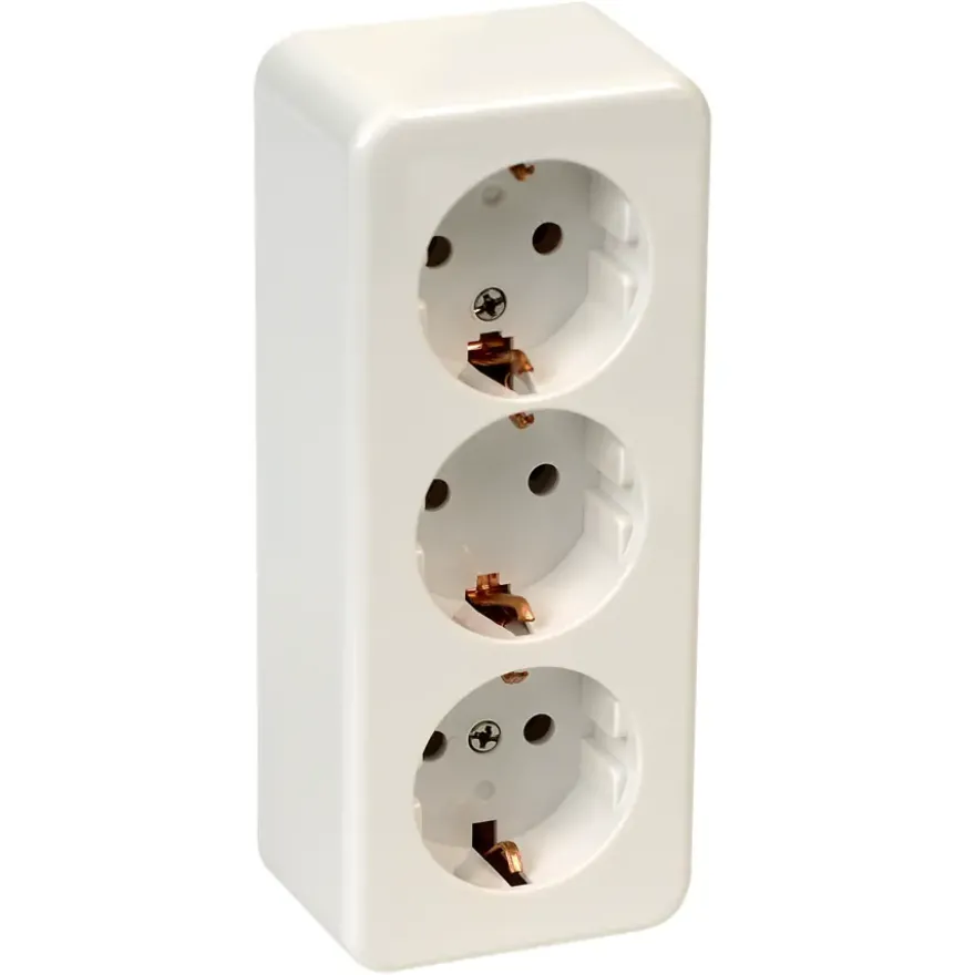 OK 3-voudig geaard stopcontact opbouw wit