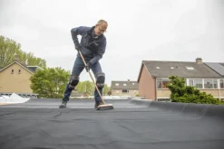 Pandser EPDM op maat dakbedekking 7 m x 1,2 mm (per 10 cm te bestellen)