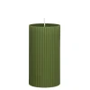 Pilaar kaars donker groen - h13xd7cm