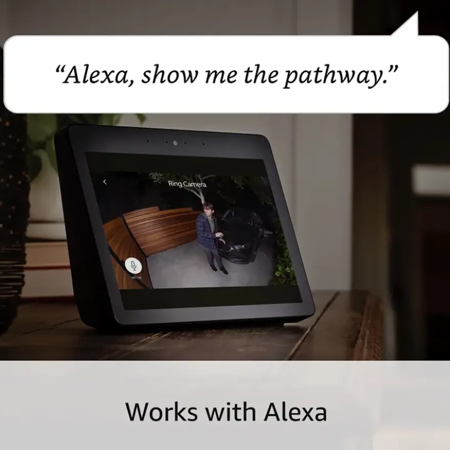 Ring Spotlight Camera Plus Plug-in Zwart