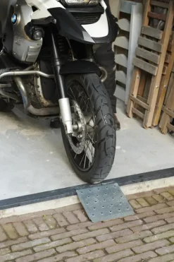 Secucare drempelhulp plus mini 1 B=25 cm H=3-7 cm staal verzinkt