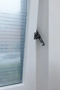 SecuMax raamuitzetter 721 zwart