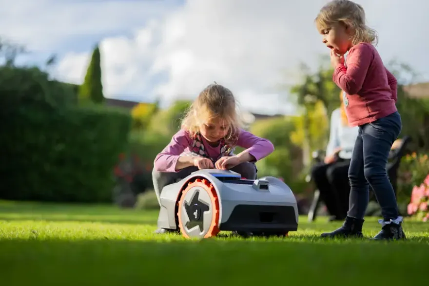 Segway Navimow robotmaaier i105E draadloos 500 m²