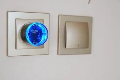 Shelly Plug S Gen3 slimme stekker & energiemeter WiFi Matter Bluetooth zwart